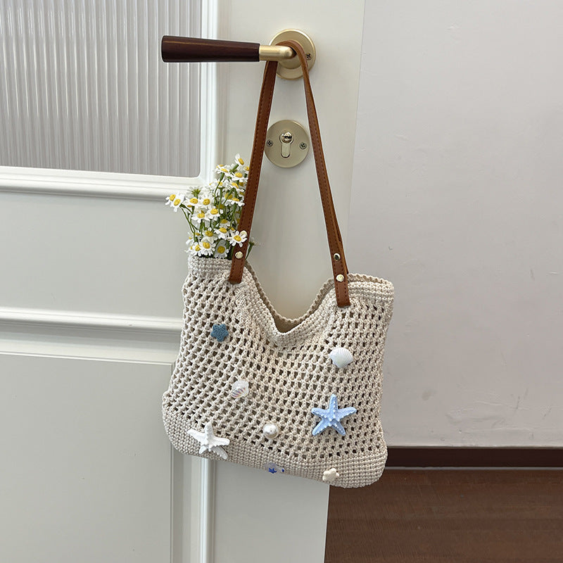 Finiks Gravity | Woven Straw Shoulder Bag | Product image 1